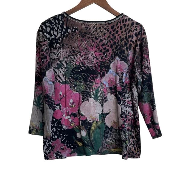 Jess & Jane Women Top Muted Gem Detail Floral Animal Print Cottagecore Boho - Picture 2 of 8